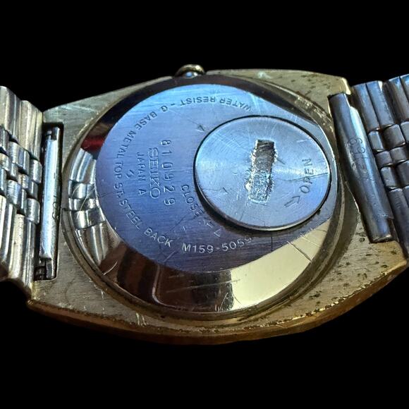 Vintage Seiko M159-505S Gold Tone LCD Digital Chronograph Watch Japan A READ
